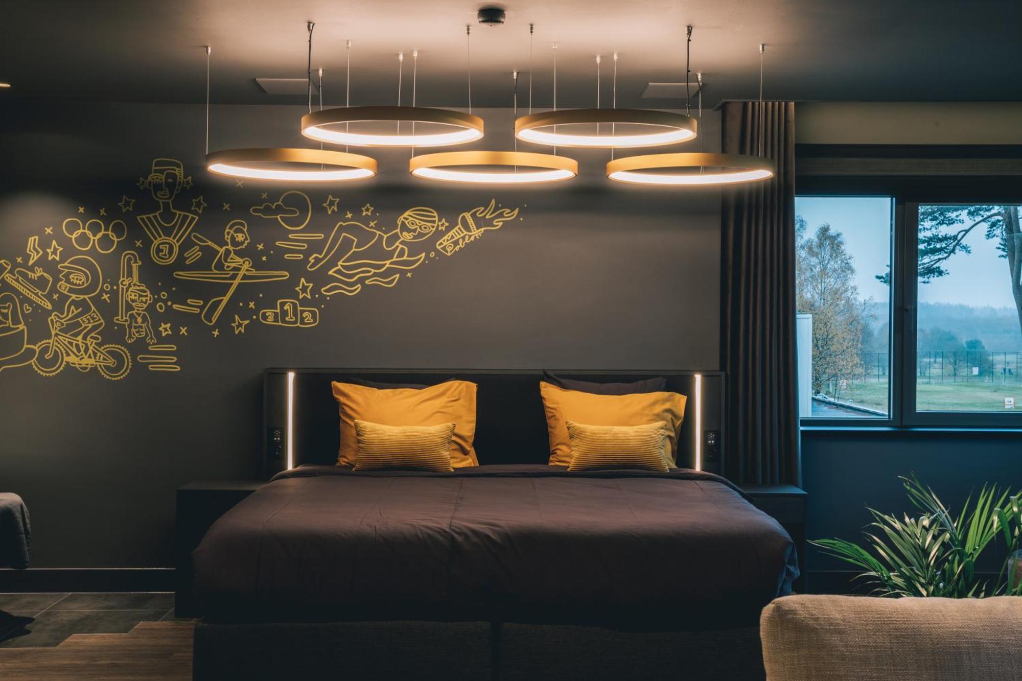Superior King Suite